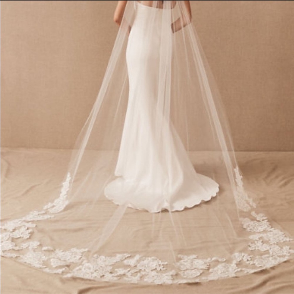 Bhldn Amsale Noni Cathedral Veil